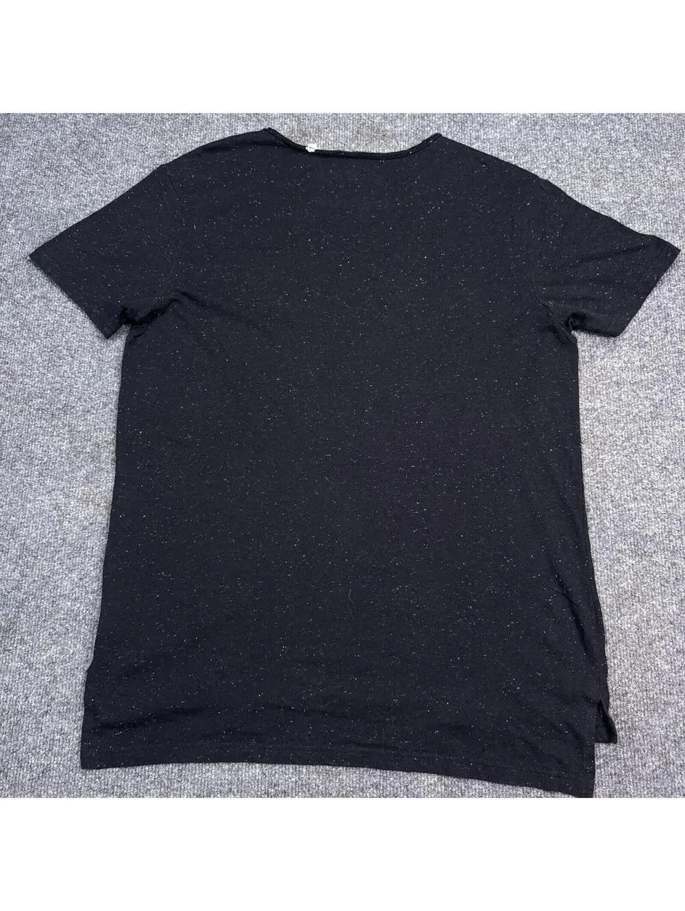 GUESS Tee Shirt Mens Size Medium Black Dotted Speck Crew Neck Short Sleeve - Picture 4 of 12